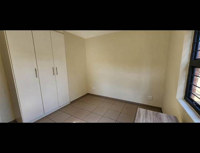 2 BEDROOM PROPERTY TO RENT IN RAVENSWOOD